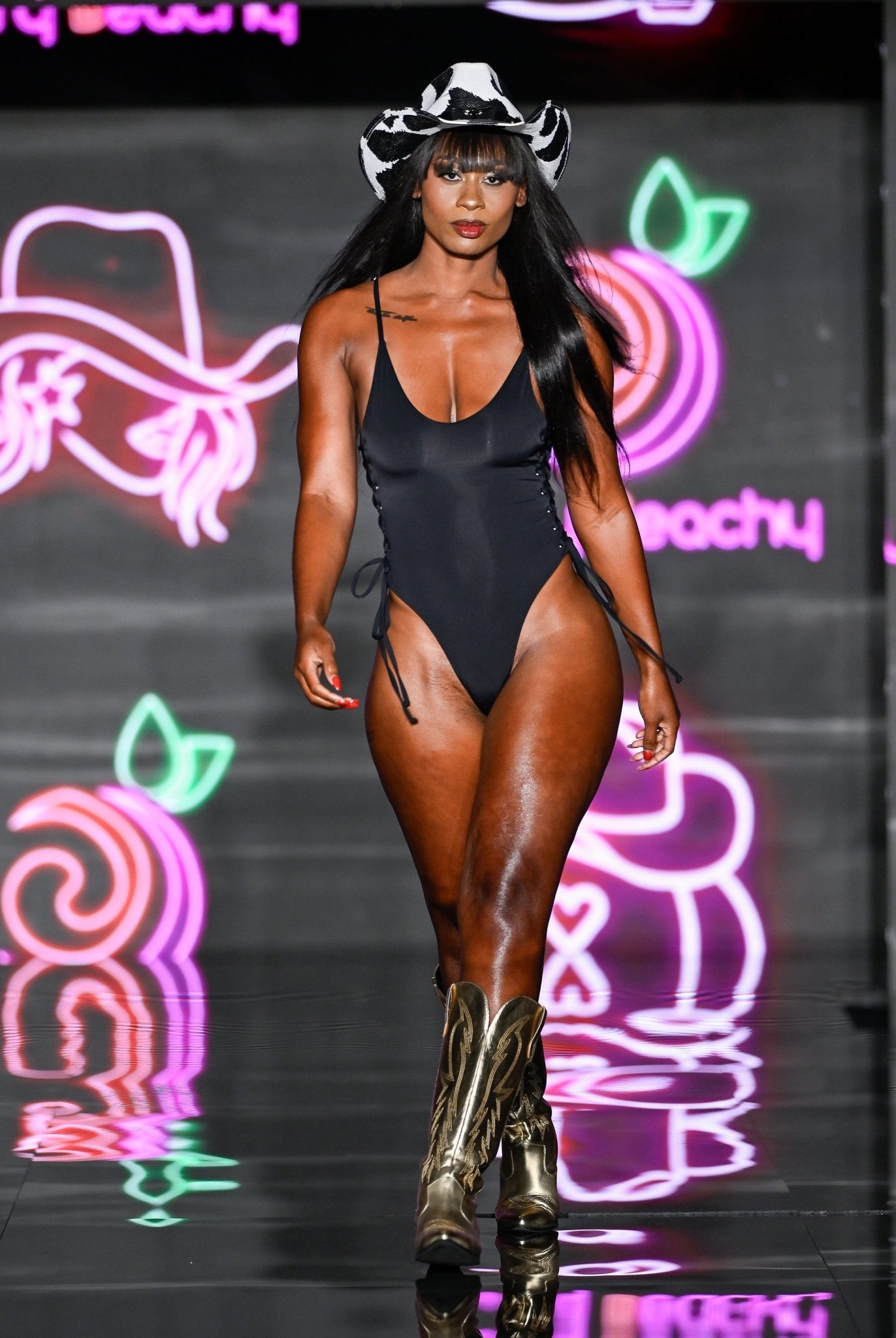 ADELE ONE PIECE - BLACK - Berry Beachy Swimwear