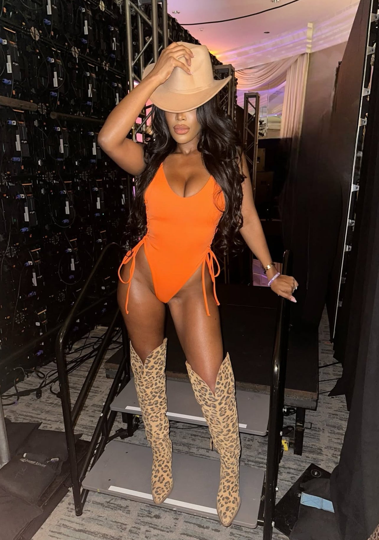 ADELE ONE PIECE - ORANGE - Berry Beachy Swimwear