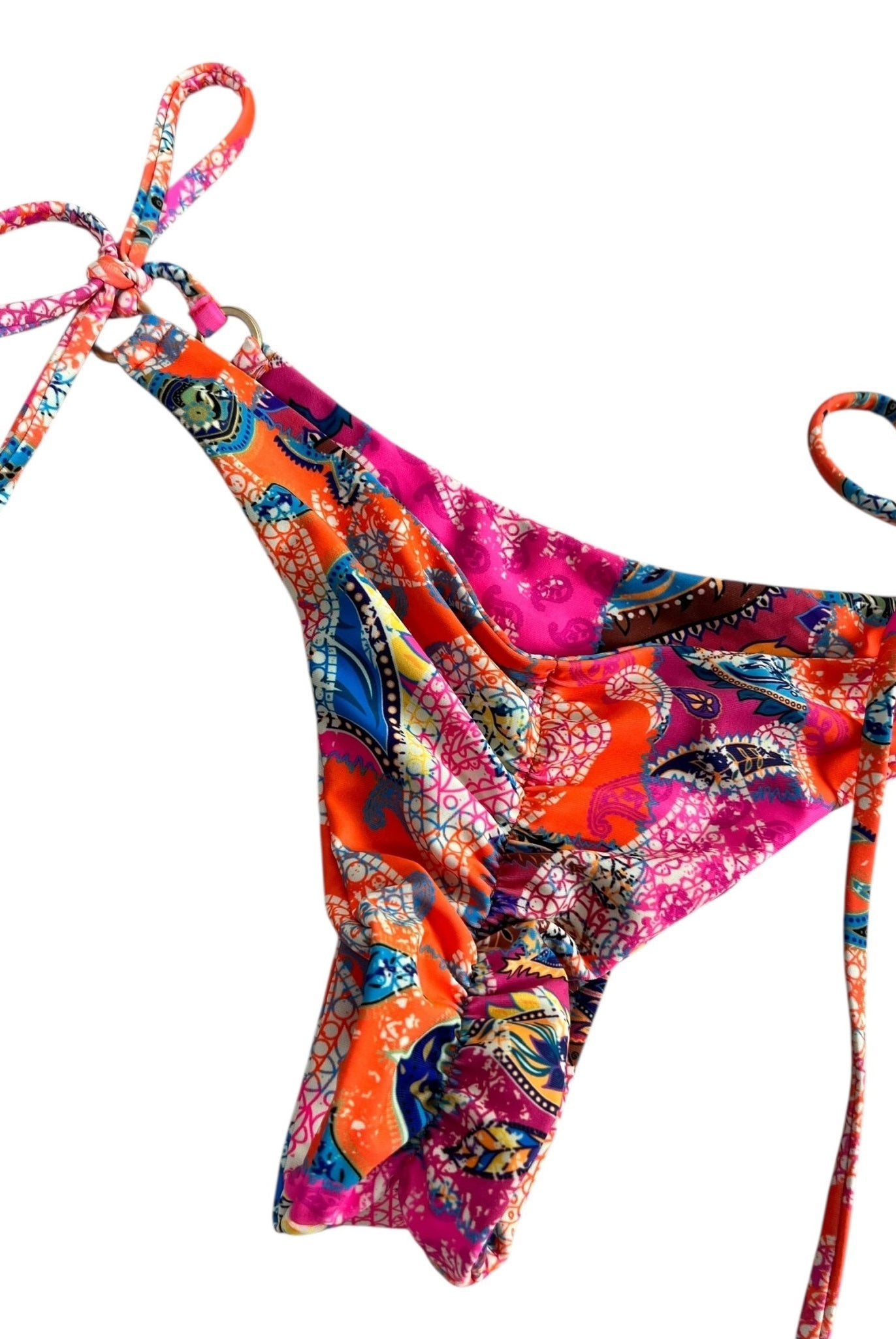 BANDANA BAY CHEEKY SCRUNCH BOTTOM - Berry Beachy Swimwear