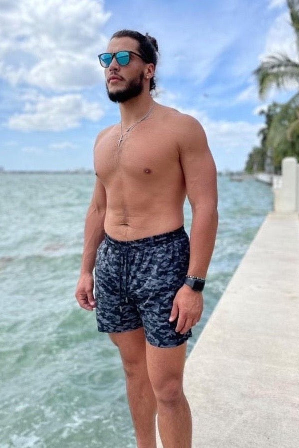 BLACK - OPS MEN TRUNKS 5.5" & 7.5" STRETCH - Berry Beachy Swimwear