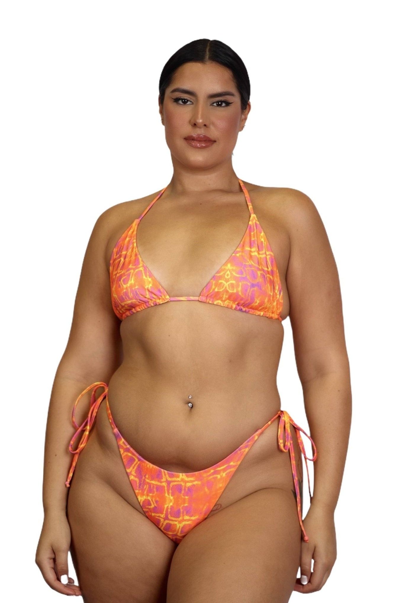 LAVA TRIANGLE TOP - Berry Beachy Swimwear