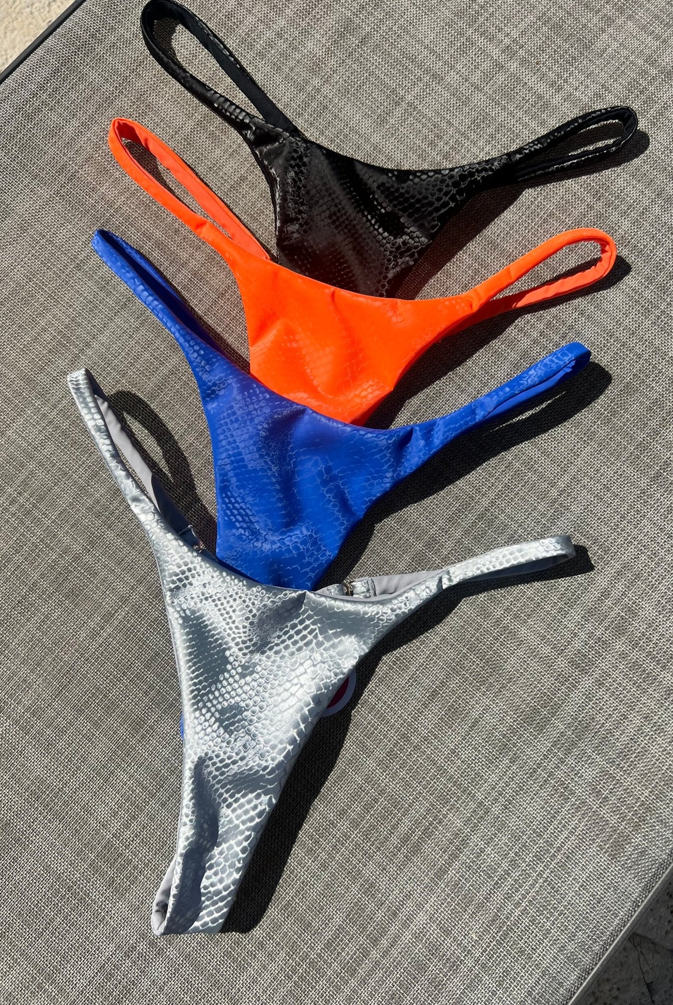 SLYTHER SEAMLESS THONG BOTTOM ORANGE - Berry Beachy Swimwear