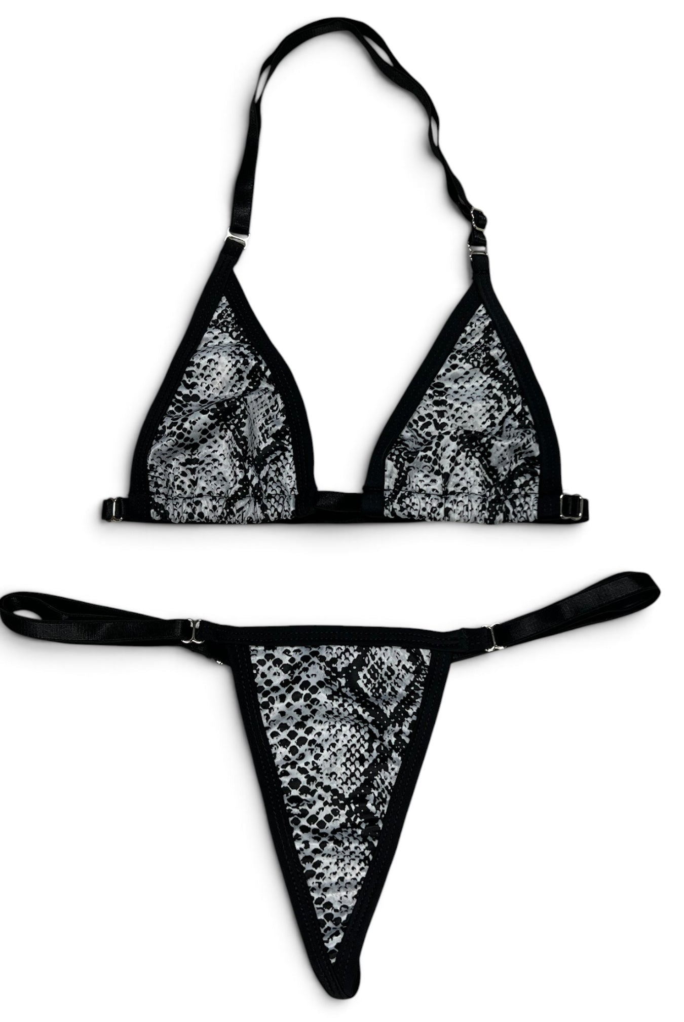SUN KISSED TANNING BIKINI SET - VENOM - Berry Beachy Swimwear