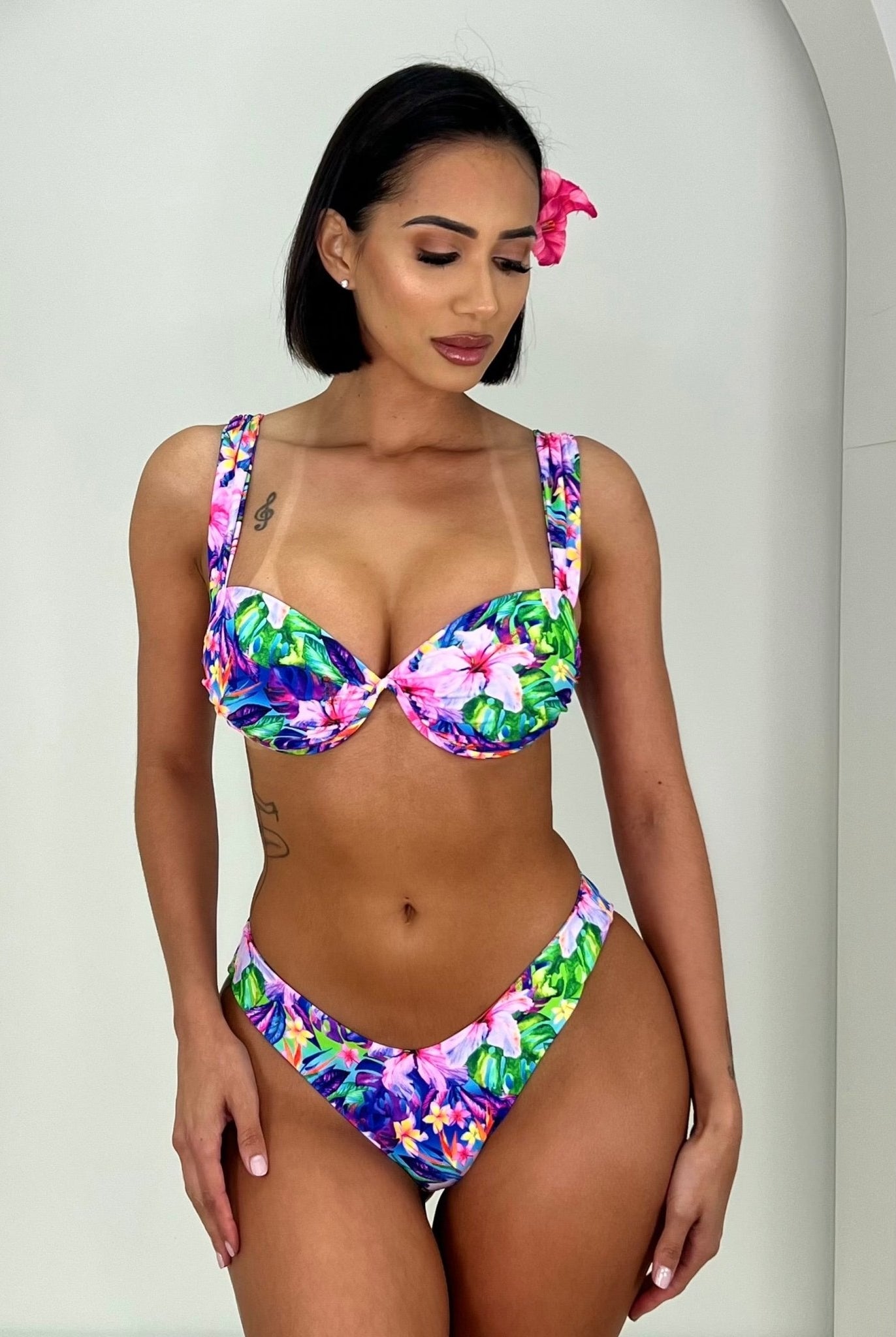 TROPICANA BLISS UNDERWIRE TOP - Berry Beachy Swimwear