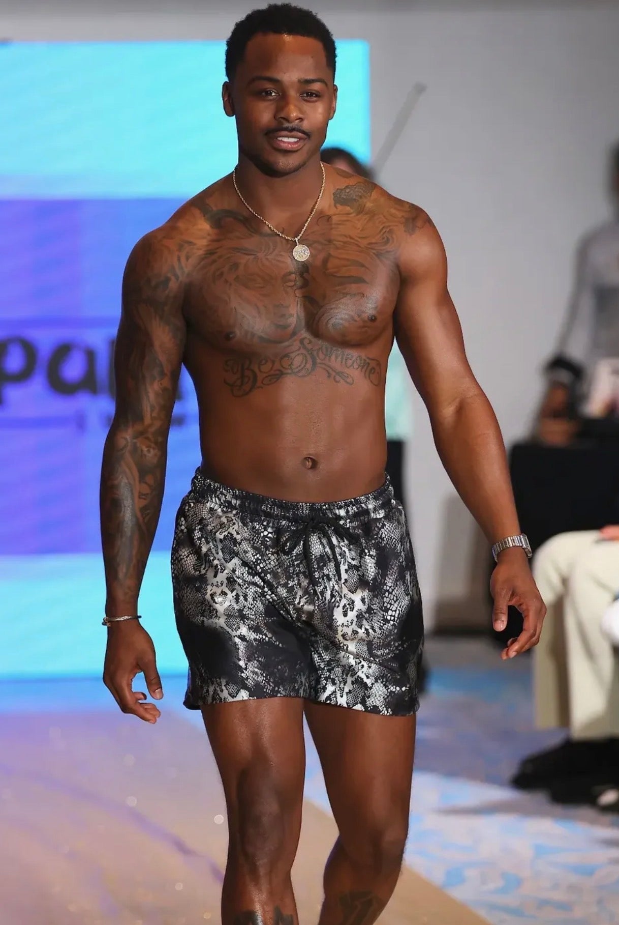 VIPER TRUNKS 5.5" & 7.5" STRETCH - BLACK - Berry Beachy Swimwear