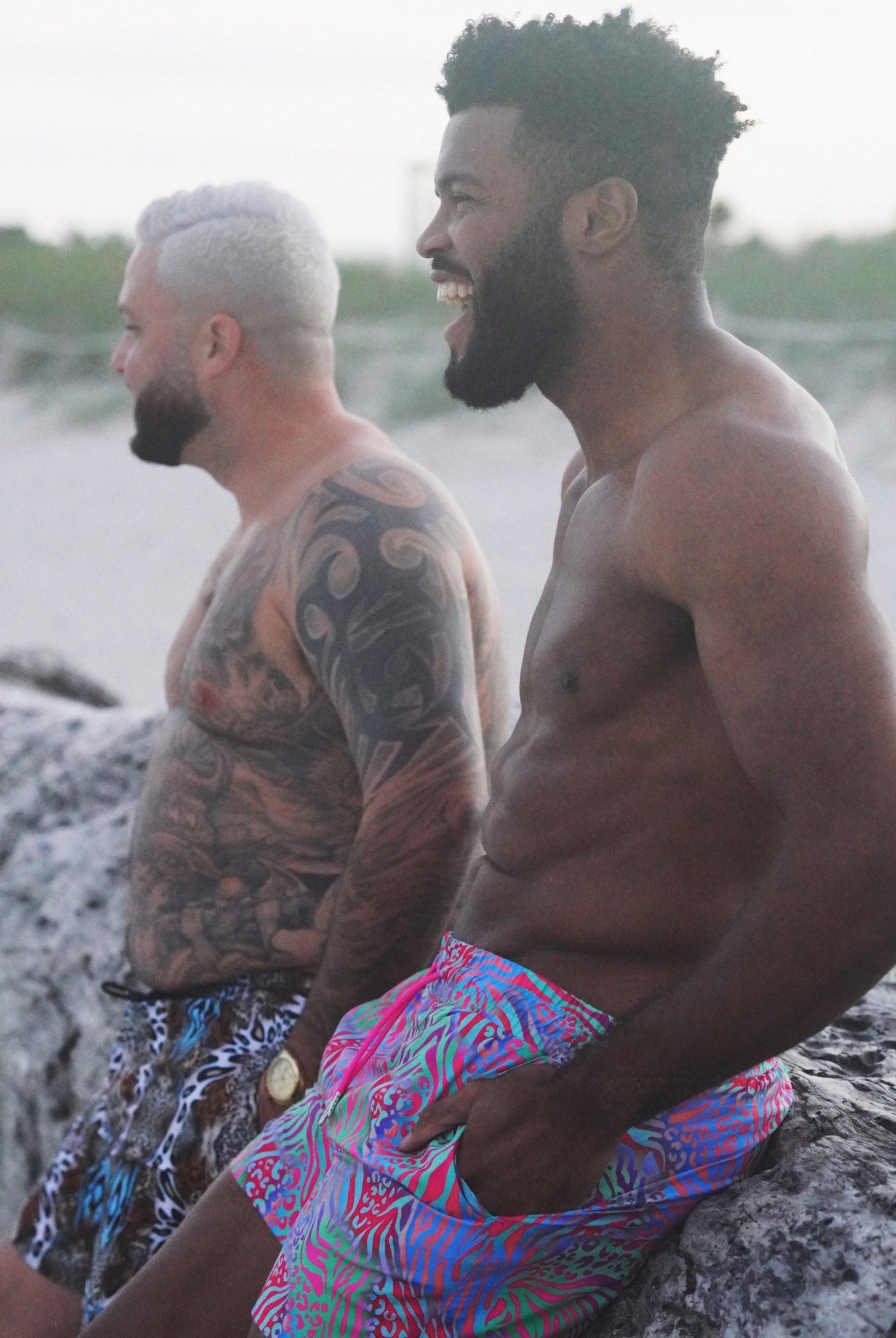 ZOOTOPIA MEN TRUNKS 5.5" & 7.5" STRETCH - Berry Beachy Swimwear