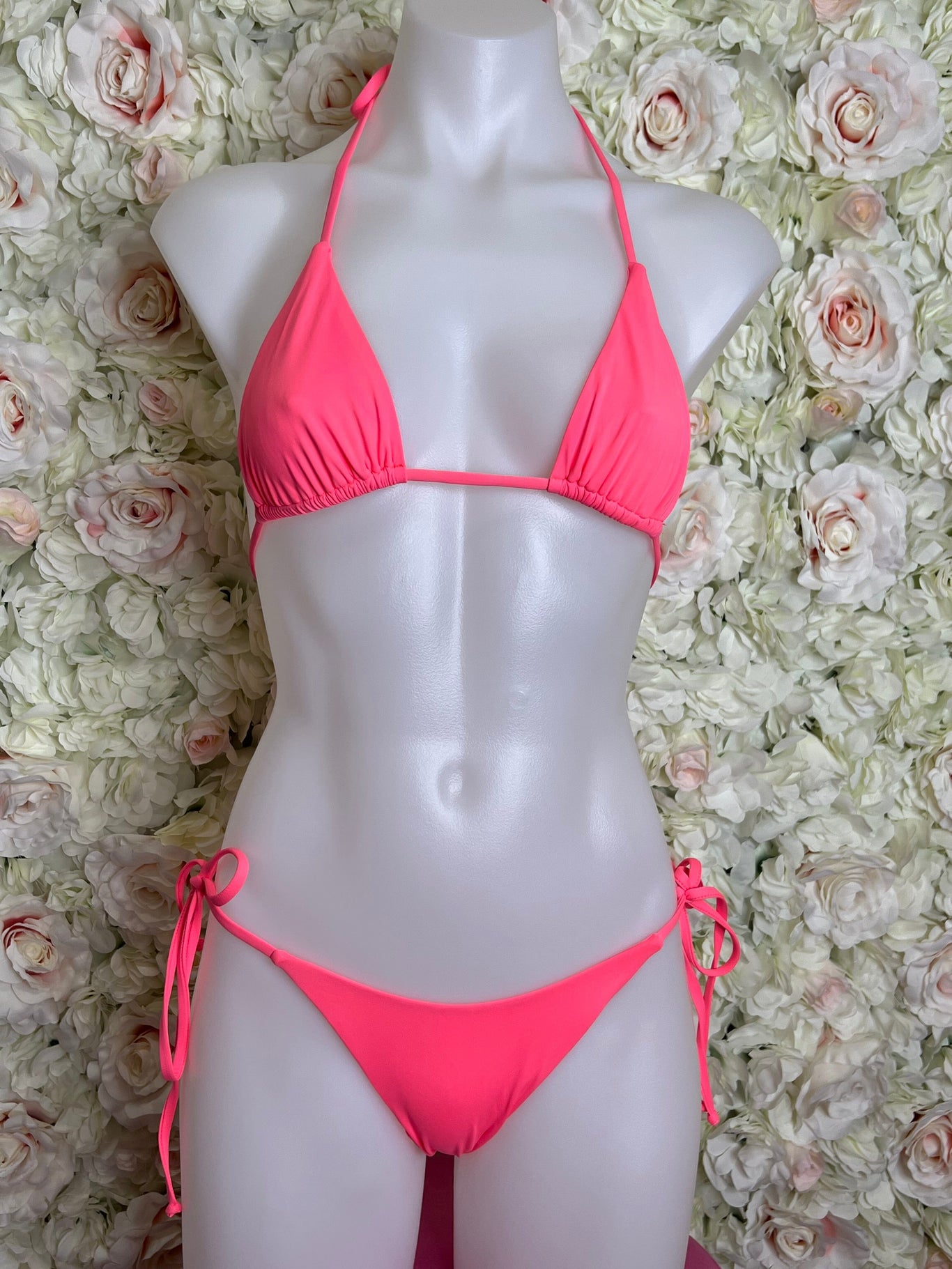 SAMPLE 18 - Berry Beachy Swimwear