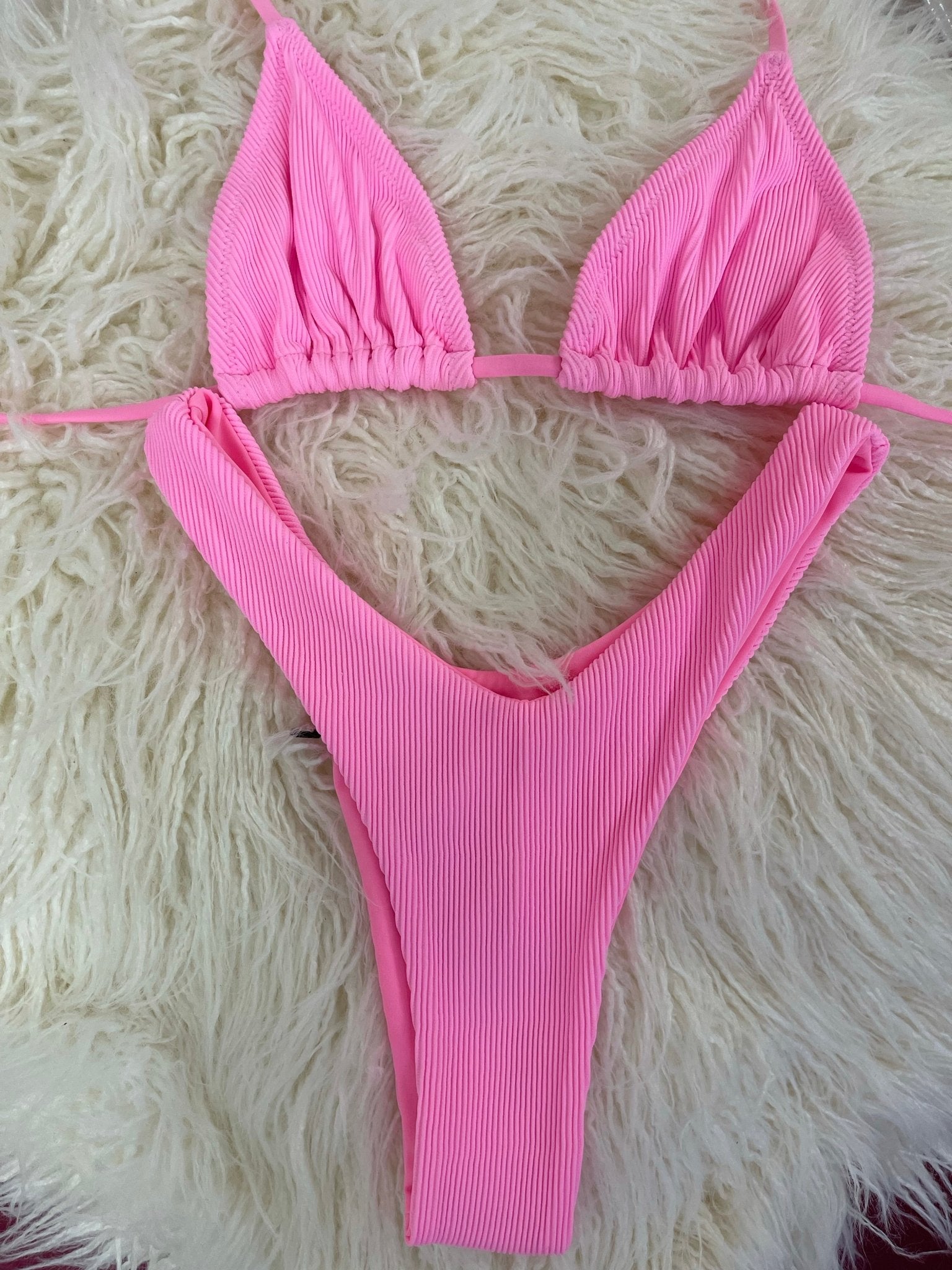 ARISTA TRIANGLE TOP - RIBBED BARBIE PINK - Berry Beachy Swimwear