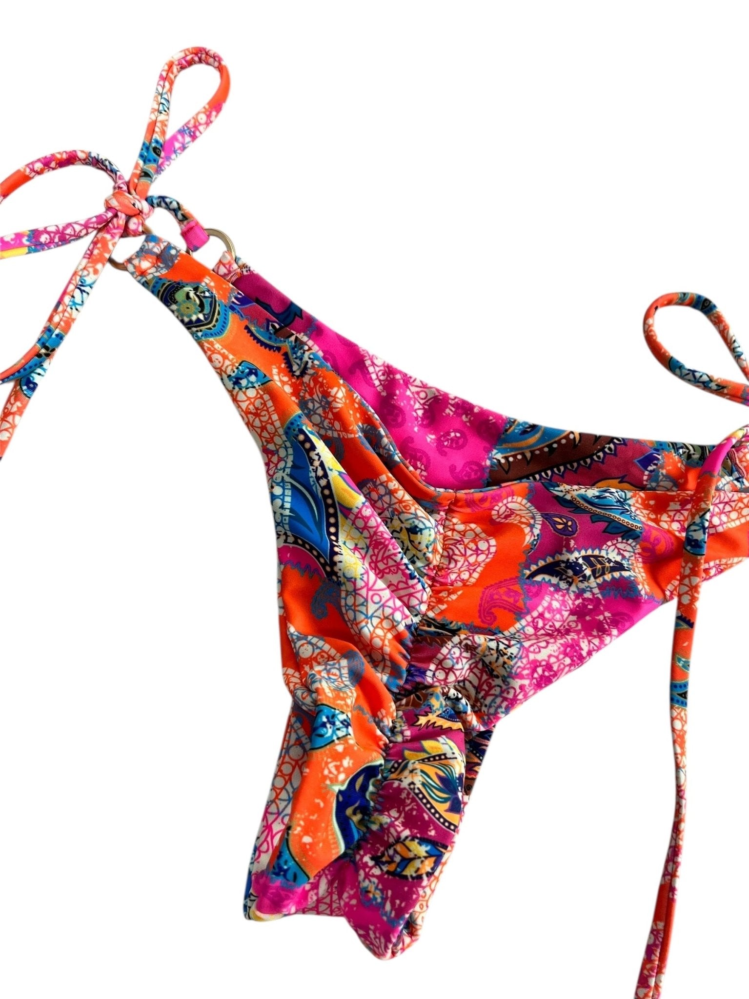BANDANA BAY CHEEKY SCRUNCH BOTTOM