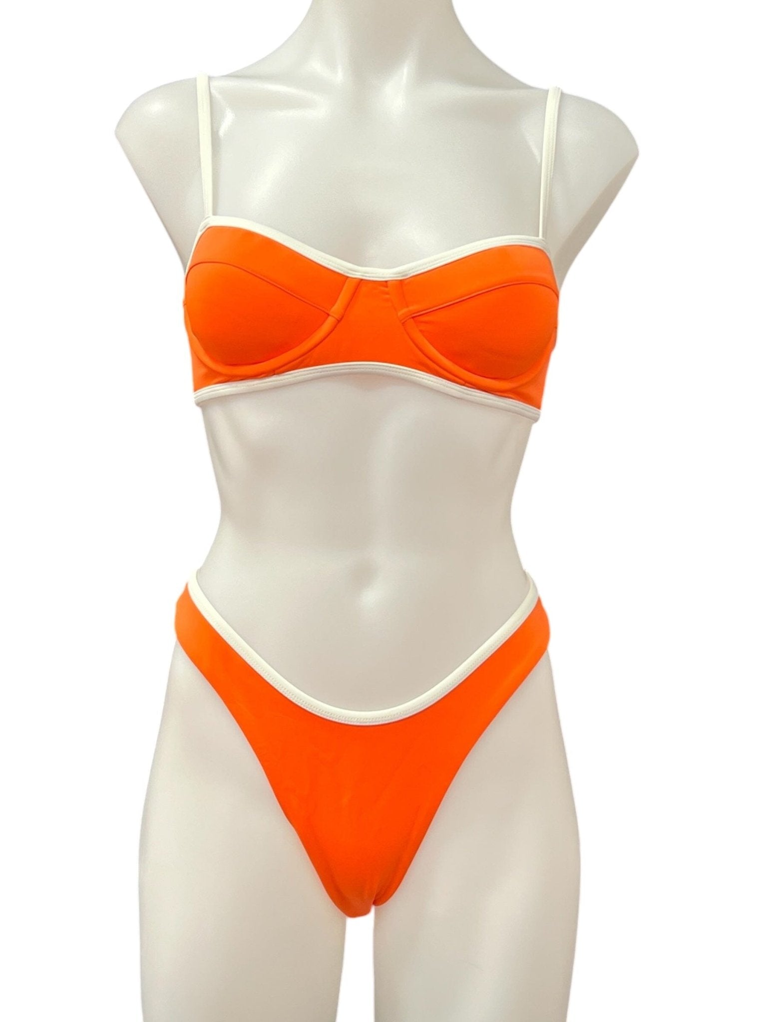 SAMPLE 22 - Berry Beachy Swimwear