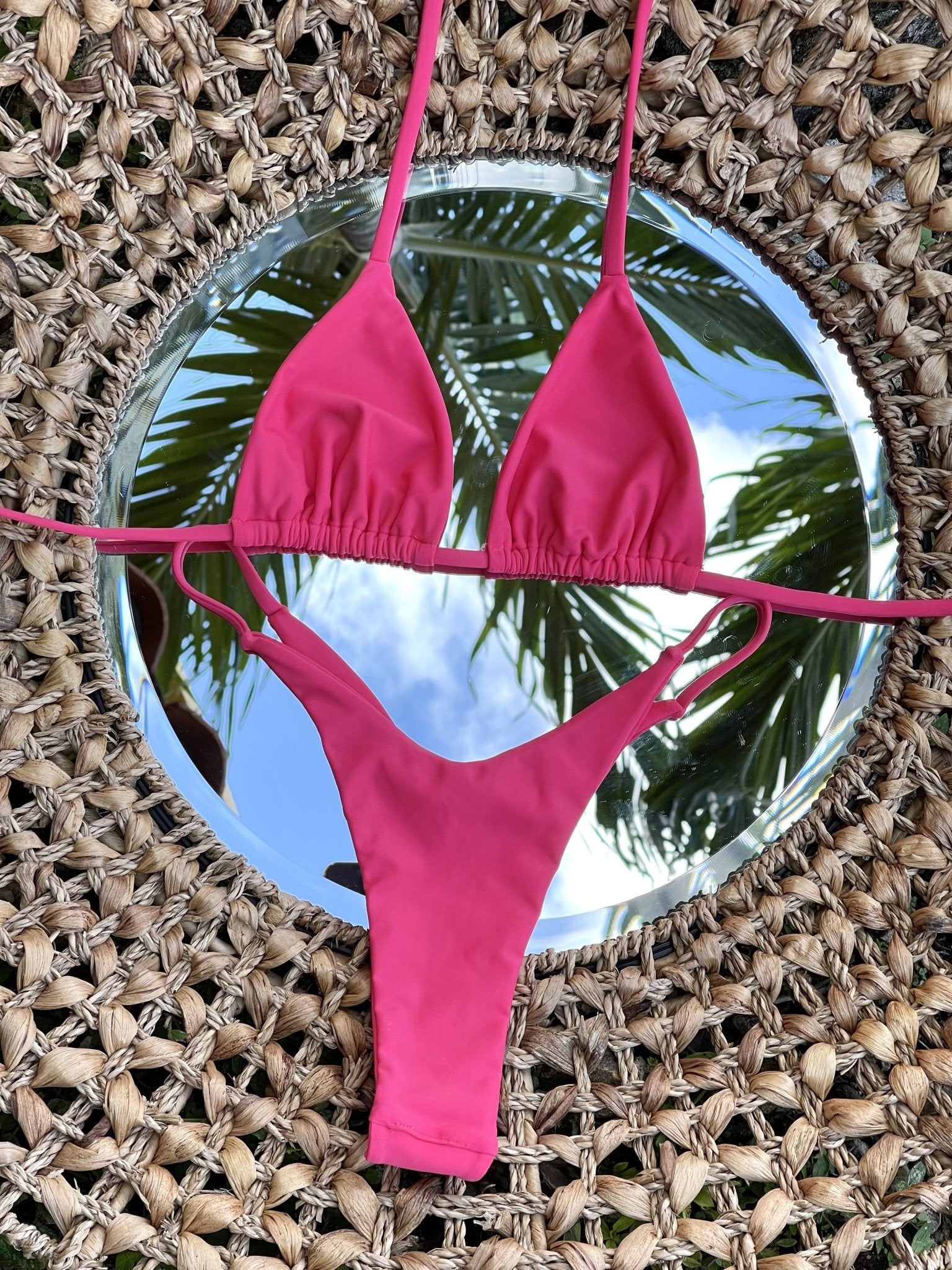 STARBURST V BOTTOM - STRAWBERRY - Berry Beachy Swimwear