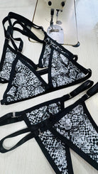 SUN KISSED TANNING BIKINI SET - VENOM - Berry Beachy Swimwear