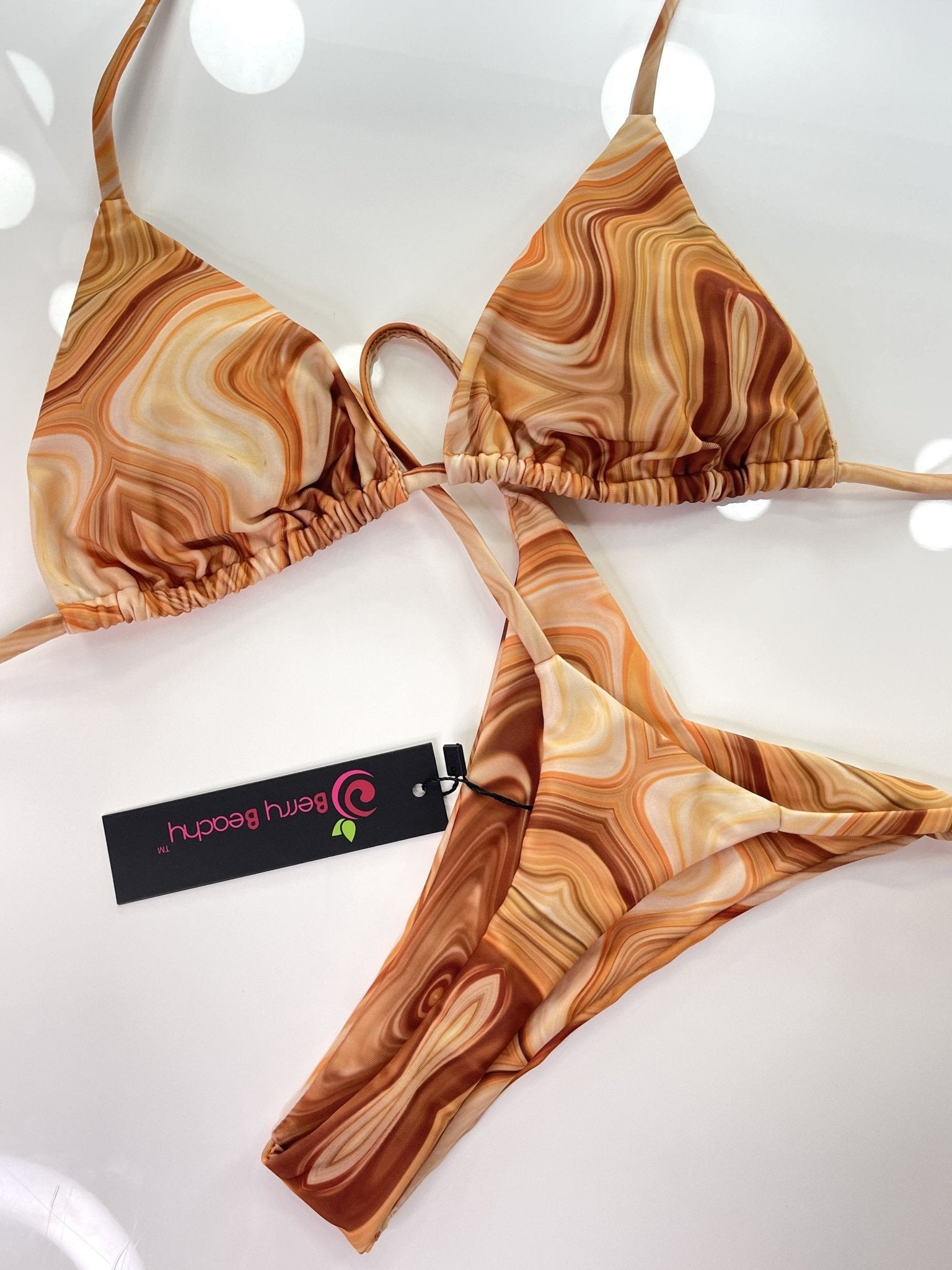 UTAH TRIANGLE TOP - Berry Beachy Swimwear