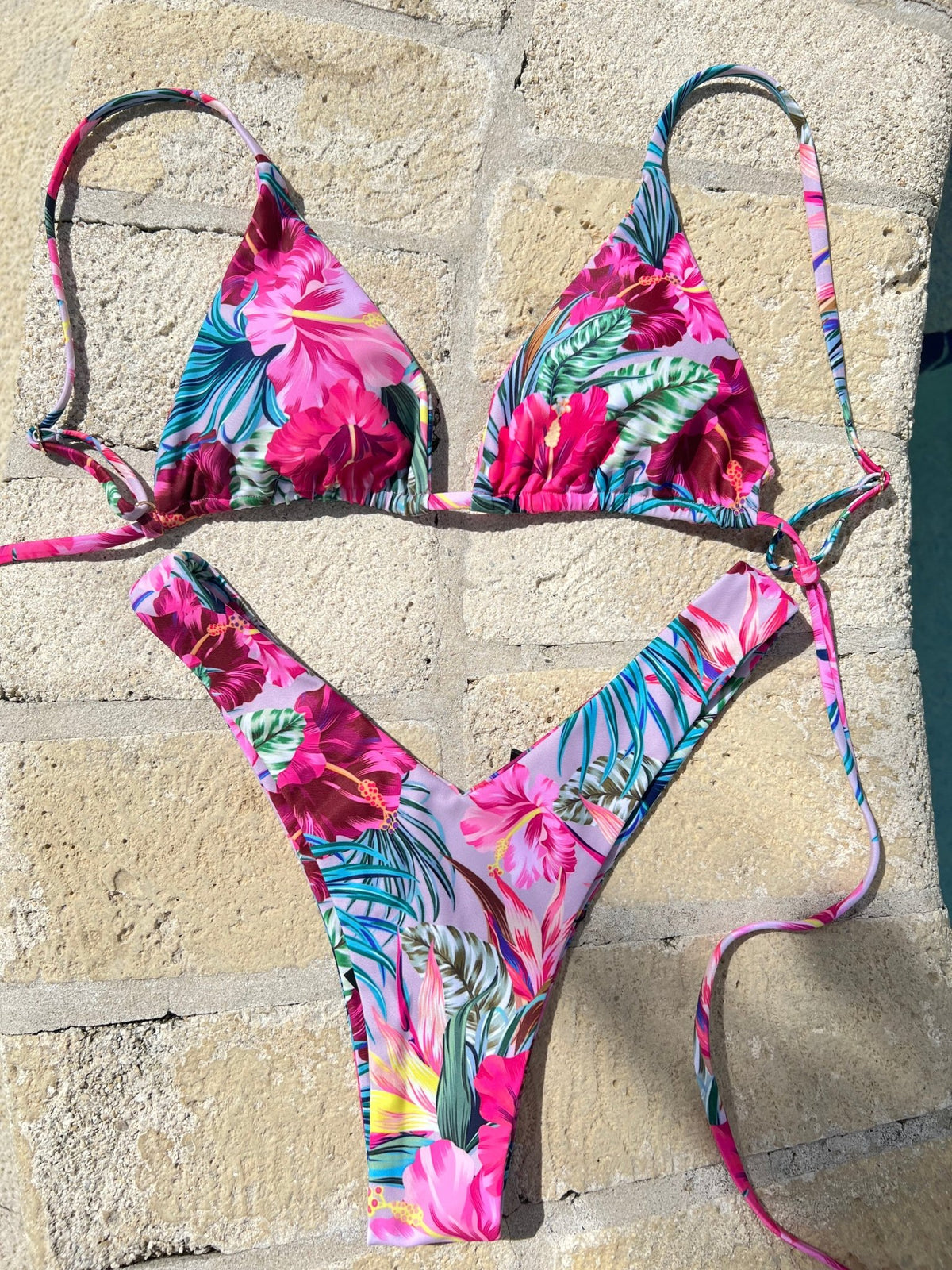 TAHITI BRALETTE TOP - Berry Beachy Swimwear